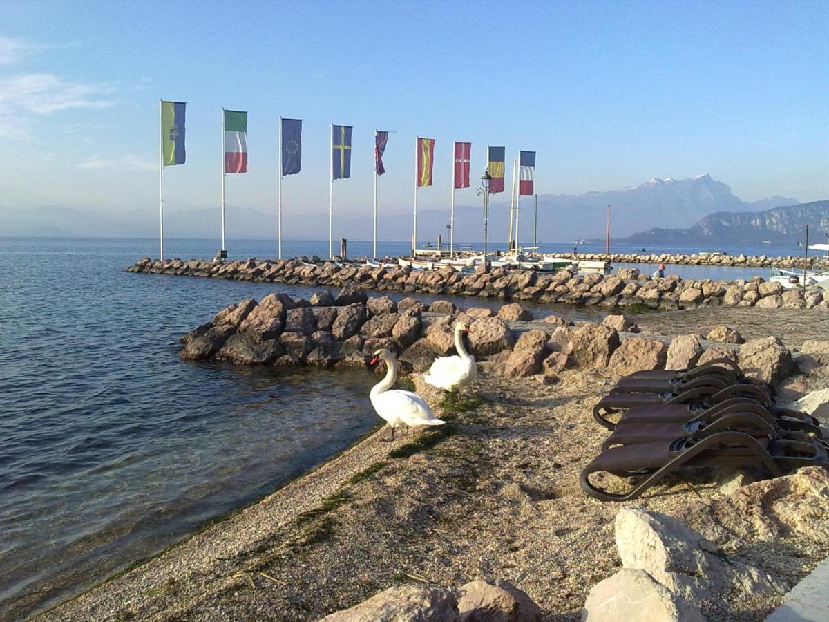Residenza Al Sogno - On Lake Garda Cavaion Veronese Luaran gambar